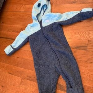 The North Face Navy and Light Blue Kids Footie